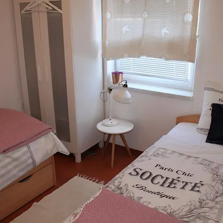 Lägenhet Quiet Leisure In